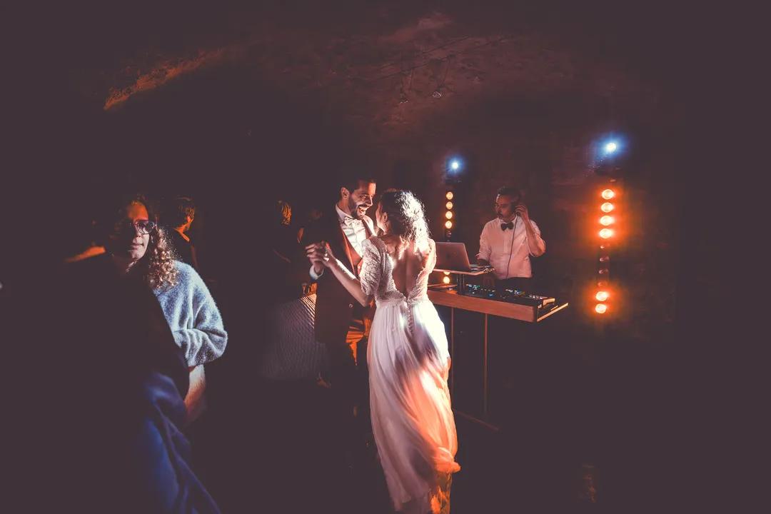 marriage-parallax illustration 4